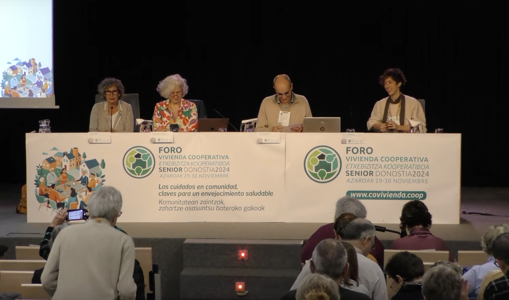 Mesa cuidados tarde Foro1